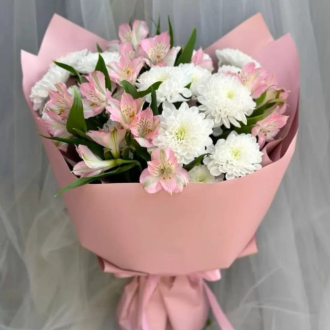 Букет цветов "Цветочный свет" Букет цветов "Цветочный свет"